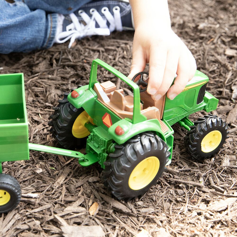 John Deere 20cm Tractor with Wagon