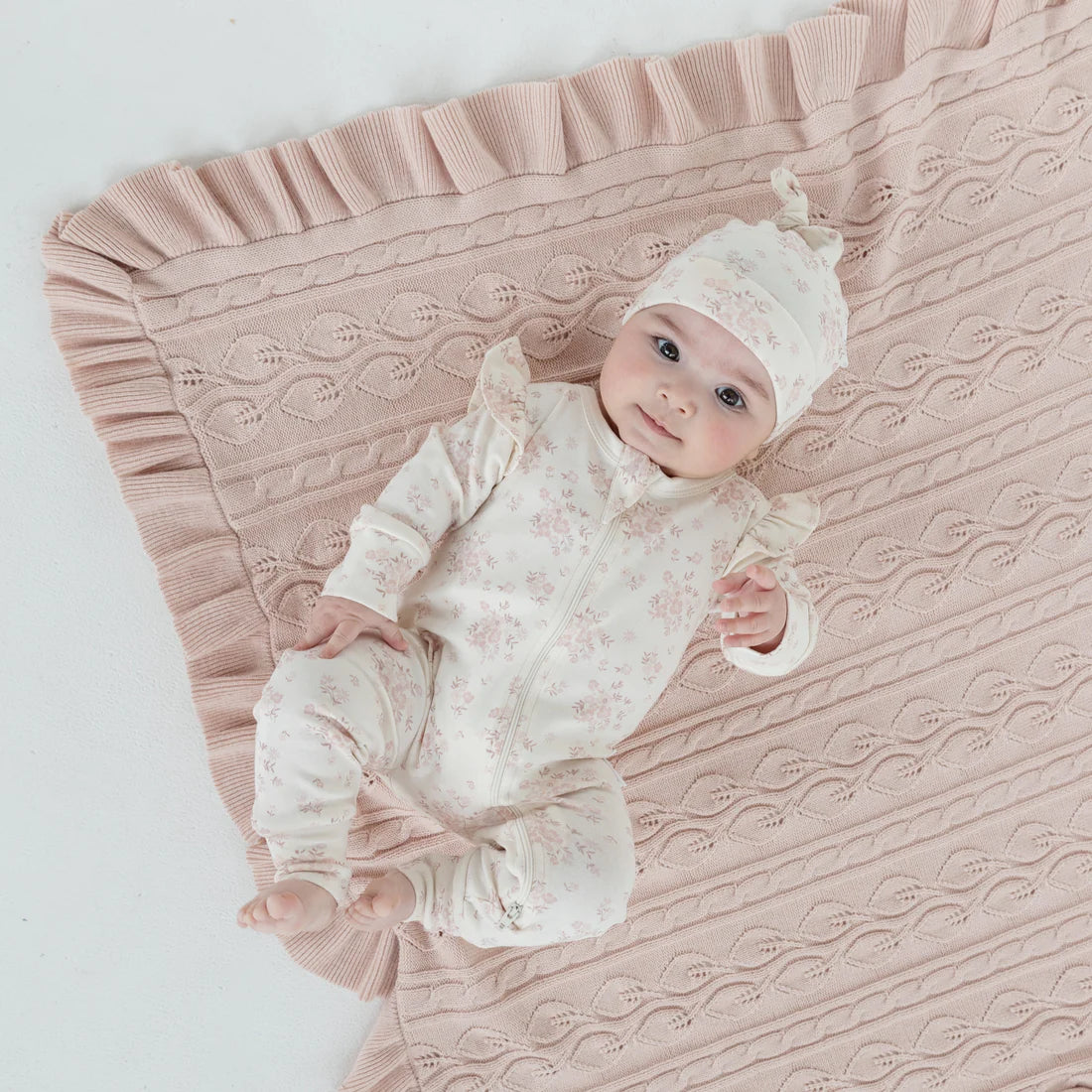 Aster & Oak Blush Ruffle Cable Knit Blanket