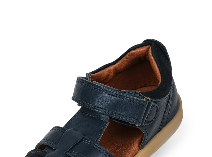 Bobux Roam - Navy (Sizes 22-26)
