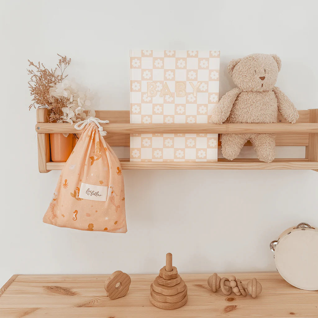 Fox & Fallow Baby Book - Daisy Grid