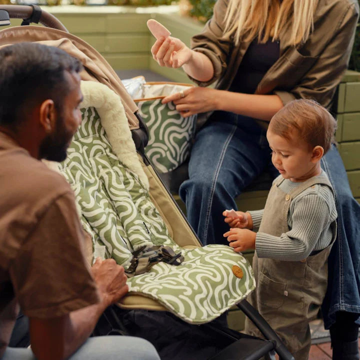 OiOi Fleece Pram Liner - Green Squiggle