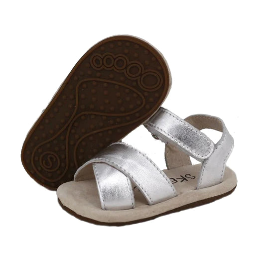 Skeanie Shoes Cross Leather Sandals Silver