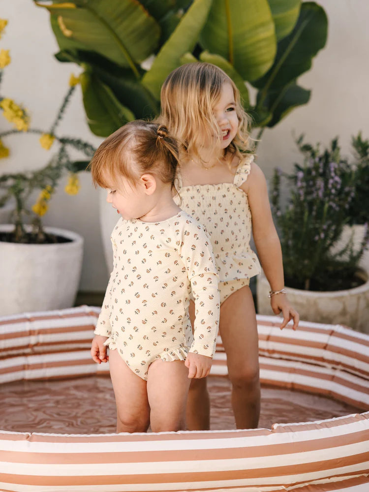 Quincy Mae One-Piece Girls Rashguard - Ivory Daisy