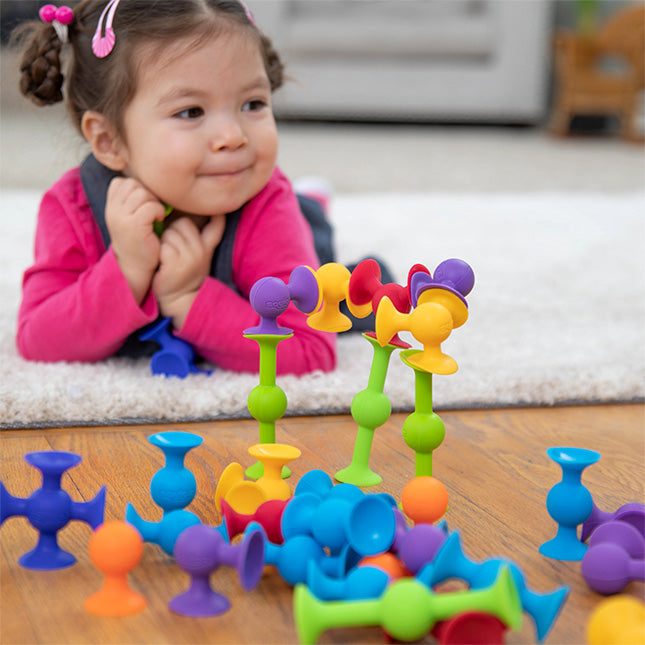 Fat Brain Squigz Starter Set