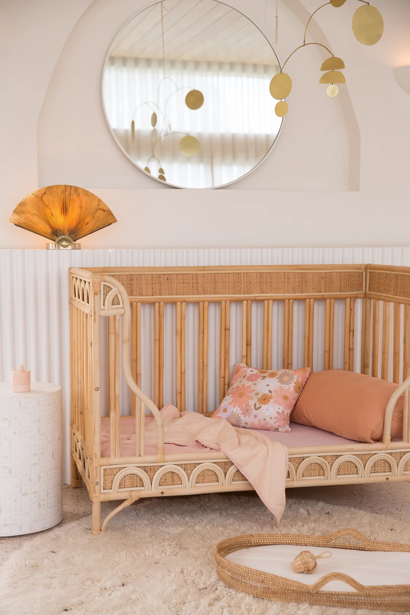 Go To Bed Cot Quilt - Rose And Sand