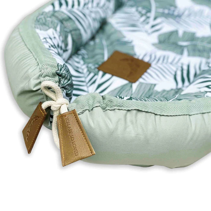 Tropisk/Sage - Organic Baby Nest