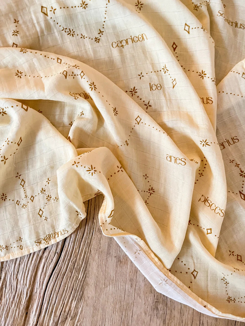 Milky Designs - Star Sign Wrap