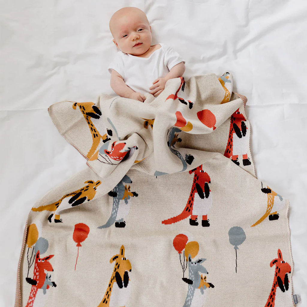 Di Lusso Kennie Kangaroo Blanket