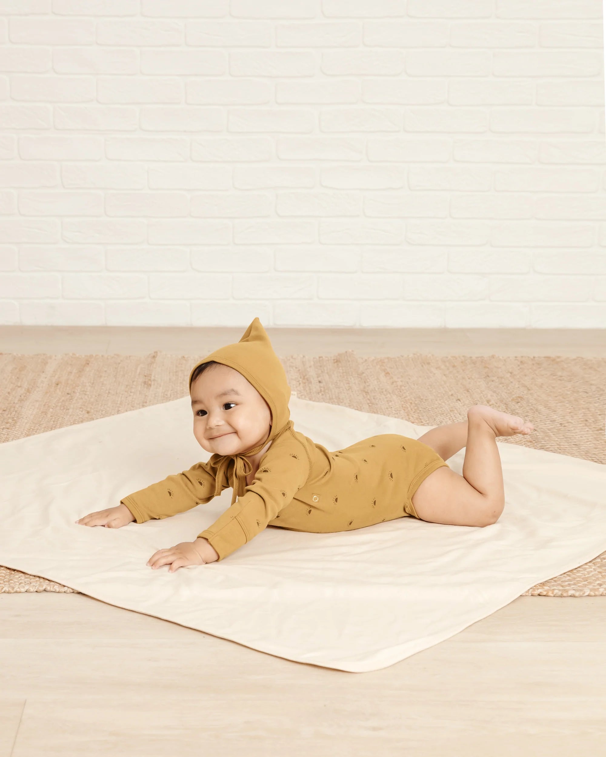 Quincy Mae Side Snap Bodysuit - Suns/Ocre